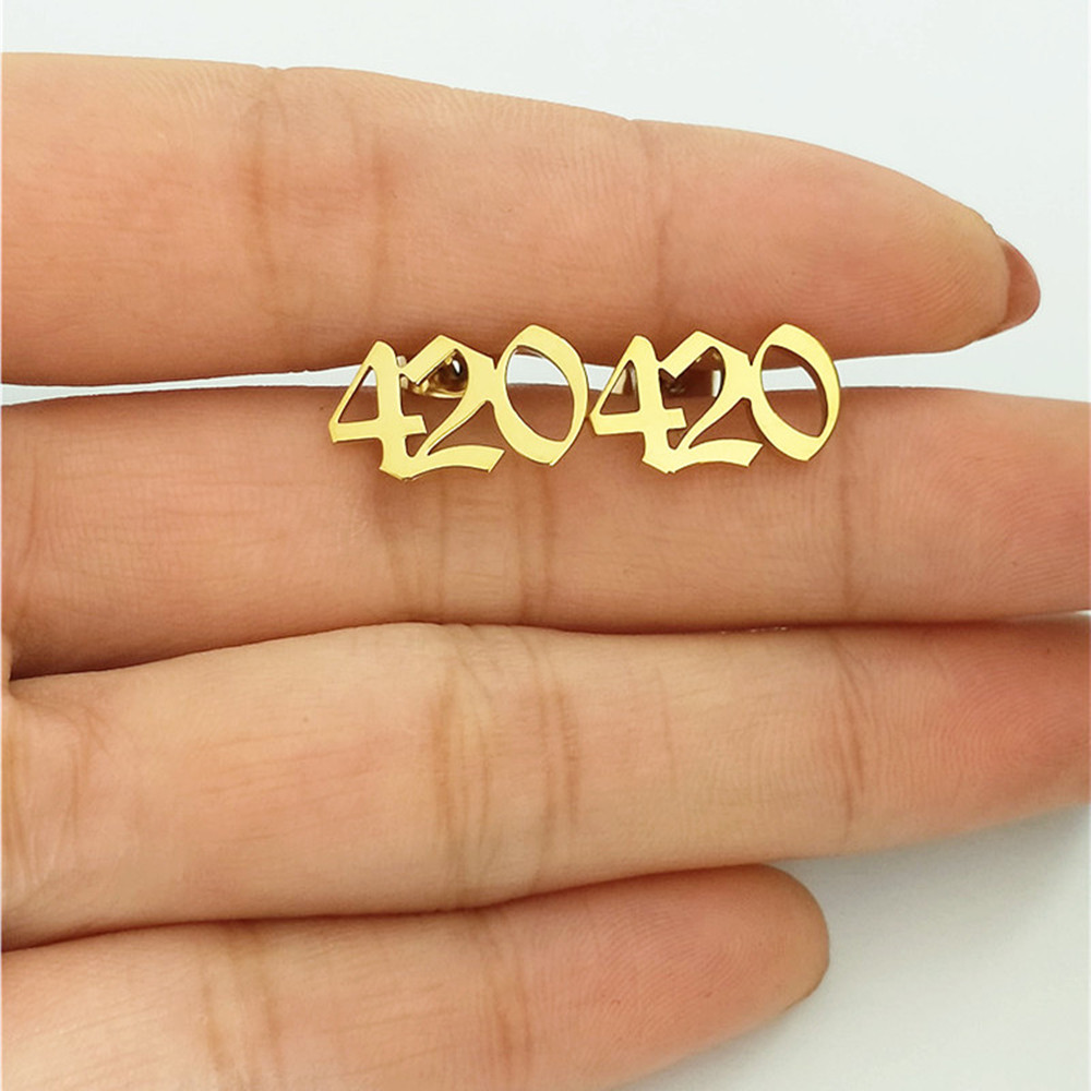 Custom Old English Number Stud - Women Accessories Name In English ulasan dan harga