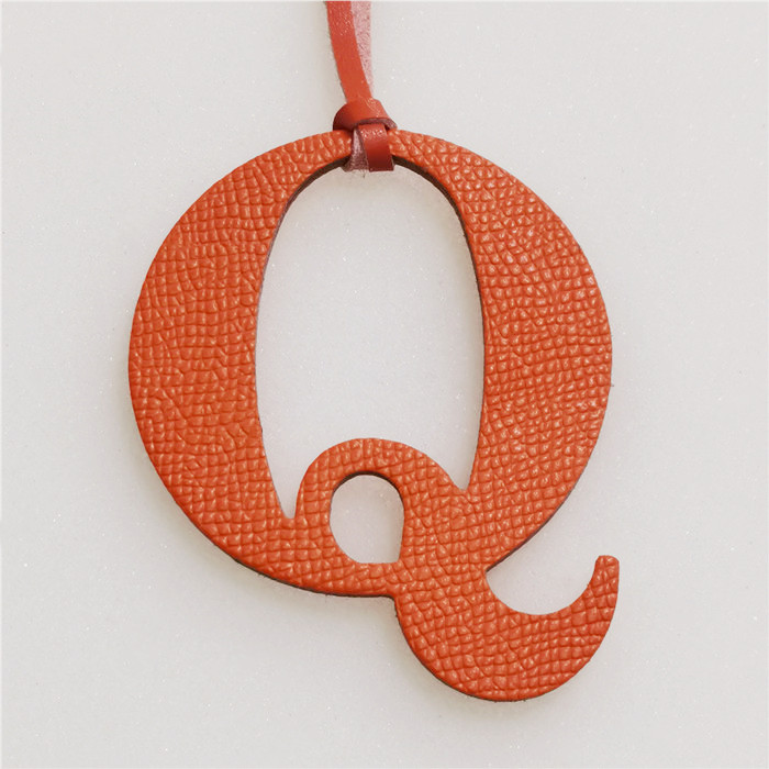 English Letter Q Alphabet Cowh - Women Accessories Name In English ulasan dan harga