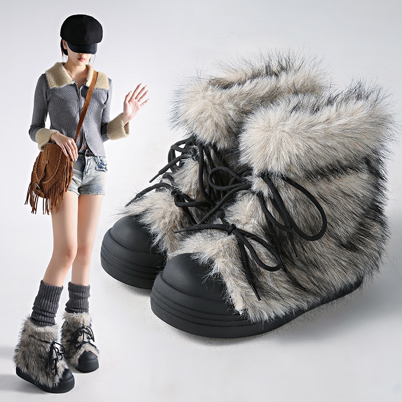 Retro Trendy Hairy Snow Boots  - Women'S Accessories Trends 2025 ulasan dan harga
